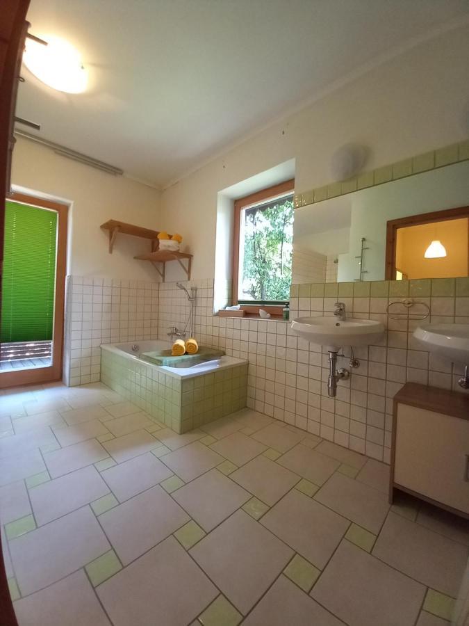 Girbl Bio Apartments - Haus Girbl Strobl Esterno foto